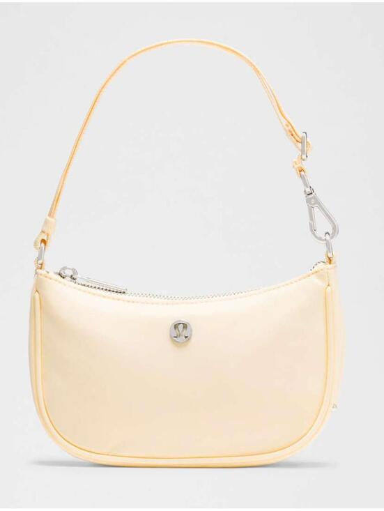 Handbags - NWOT 🧈 Butter Cream Lululemon City Essentials Mini Shoulder Bag 1L